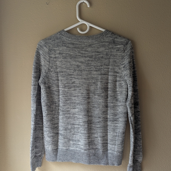 SI-IAE Gray Sweater with Black Text - Picture 6 of 10